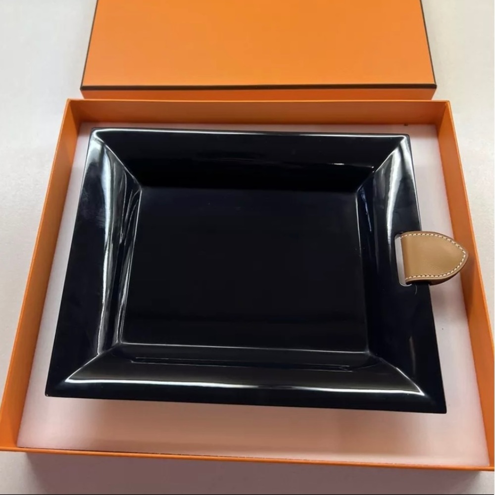 New Hermes Chakor Lacquer Tray Bleu Encre PM